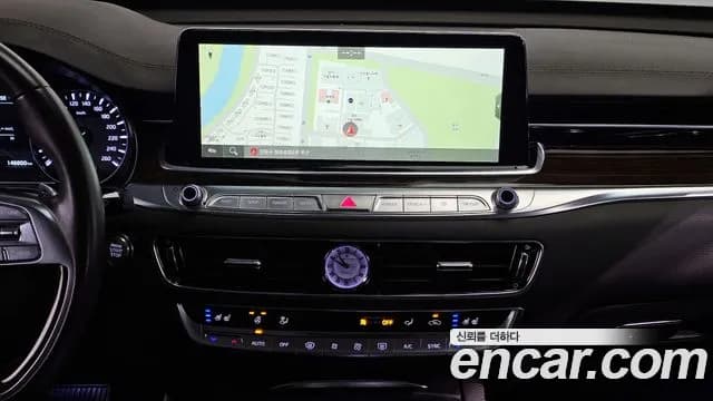 2019 Kia The K9 3.8 GDI AWD Sold VIN KNAS2418DKS012401 – trunk area 2019 Kia The K9 3.8 GDI AWD Sold VIN KNAS2418DKS012401 – trunk area
