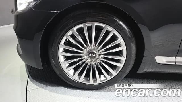 2019 Kia The K9 3.8 GDI AWD Sold VIN KNAS2418DKS016440 – photo 35 2019 Kia The K9 3.8 GDI AWD Sold VIN KNAS2418DKS016440 – photo 35