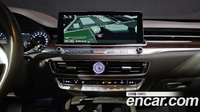 2019 Kia The K9 3.8 GDI AWD Sold VIN KNAS2418DKS016967 – side profile 2019 Kia The K9 3.8 GDI AWD Sold VIN KNAS2418DKS016967 – side profile