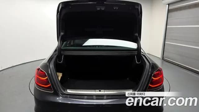 2020 Kia The K9 3.8 GDI AWD Sold VIN KNAS2418DLS020158 – undercarriage 2020 Kia The K9 3.8 GDI AWD Sold VIN KNAS2418DLS020158 – undercarriage