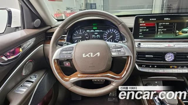2020 Kia The K9 3.8 GDI AWD Sold VIN KNAS2418DLS025799 – exterior detail 2020 Kia The K9 3.8 GDI AWD Sold VIN KNAS2418DLS025799 – exterior detail