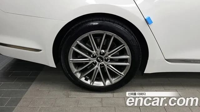 2020 Kia The K9 3.8 GDI AWD Sold VIN KNAS2418DLS027138 – engine bay 2020 Kia The K9 3.8 GDI AWD Sold VIN KNAS2418DLS027138 – engine bay