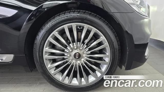 2021 Kia The K9 3.8 GDI AWD Sold VIN KNAS2418DMS030157 – photo 13 2021 Kia The K9 3.8 GDI AWD Sold VIN KNAS2418DMS030157 – photo 13