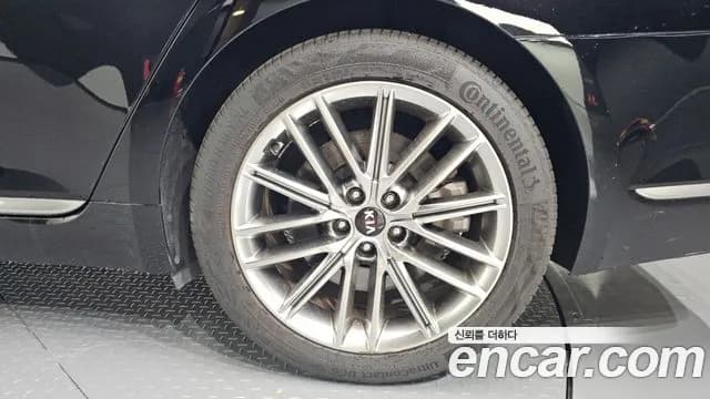 2021 Kia The K9 3.8 GDI AWD Sold VIN KNAS2418DMS032185 – photo 31 2021 Kia The K9 3.8 GDI AWD Sold VIN KNAS2418DMS032185 – photo 31