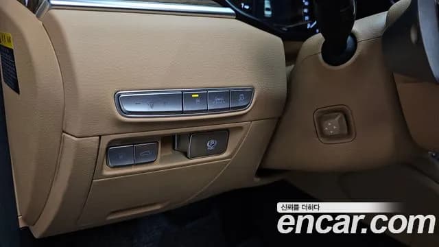 2021 Kia The K9 3.8 GDI AWD Sold VIN KNAS2418DMS034279 – exterior detail 2021 Kia The K9 3.8 GDI AWD Sold VIN KNAS2418DMS034279 – exterior detail