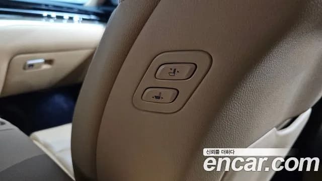 2021 Kia The K9 3.8 GDI AWD Sold VIN KNAS2418DMS034279 – photo 21 2021 Kia The K9 3.8 GDI AWD Sold VIN KNAS2418DMS034279 – photo 21