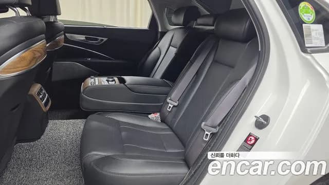2022 Kia The New K9 2nd Gen 3.8 GDI AWD Sold VIN KNAS2418DNS036279 – front exterior 2022 Kia The New K9 2nd Gen 3.8 GDI AWD Sold VIN KNAS2418DNS036279 – front exterior