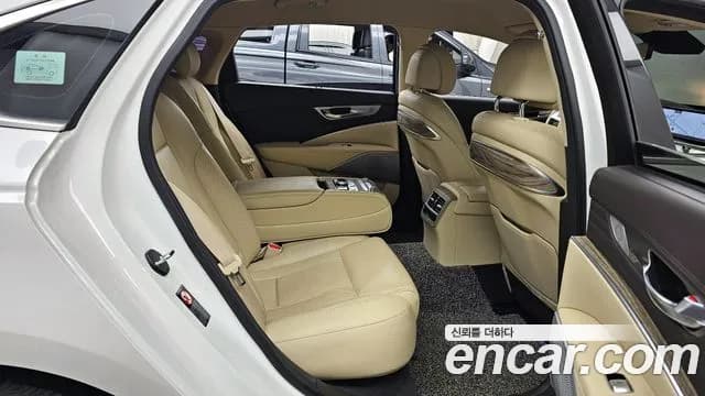 2022 Kia The New K9 2nd Gen 3.8 GDI AWD Sold VIN KNAS2418DNS037394 – undercarriage 2022 Kia The New K9 2nd Gen 3.8 GDI AWD Sold VIN KNAS2418DNS037394 – undercarriage