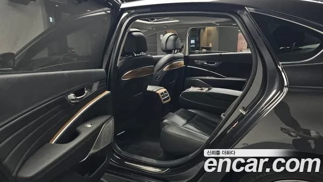 2022 Kia The New K9 2nd Gen 3.8 GDI AWD Sold VIN KNAS2418DNS038535 – exterior detail 2022 Kia The New K9 2nd Gen 3.8 GDI AWD Sold VIN KNAS2418DNS038535 – exterior detail