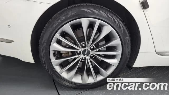 2023 Kia The New K9 2nd Gen 3.8 GDI AWD Sold VIN KNAS2418DPS044505 – photo 23 2023 Kia The New K9 2nd Gen 3.8 GDI AWD Sold VIN KNAS2418DPS044505 – photo 23