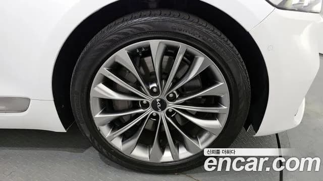 2023 Kia The New K9 2nd Gen 3.8 GDI AWD Sold VIN KNAS2418DPS044806 – photo 11 2023 Kia The New K9 2nd Gen 3.8 GDI AWD Sold VIN KNAS2418DPS044806 – photo 11