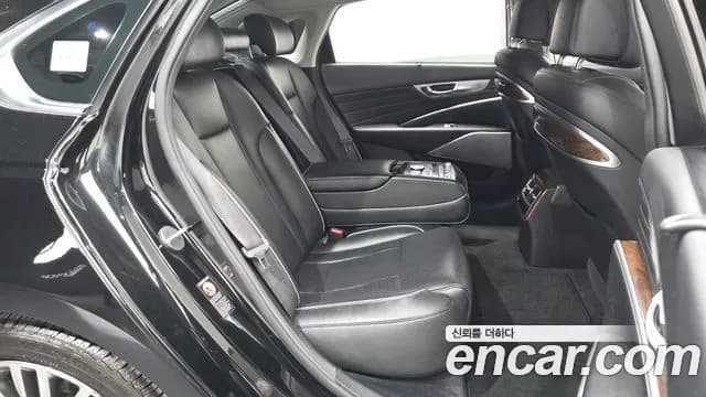 2019 Kia The K9 3.8 GDI AWD Sold VIN KNAS3418DKS005221 – side profile 2019 Kia The K9 3.8 GDI AWD Sold VIN KNAS3418DKS005221 – side profile