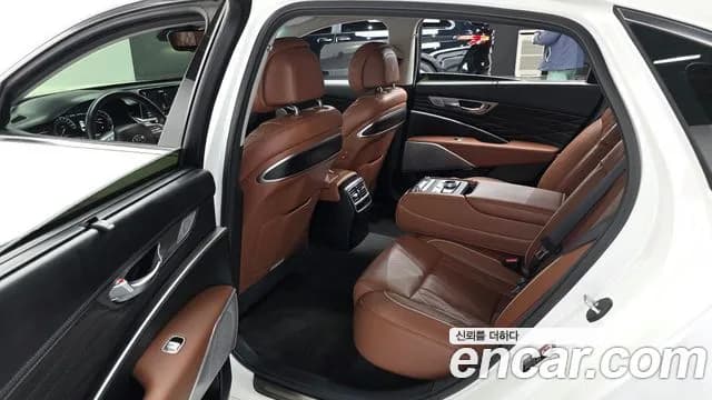 2019 Kia The K9 3.8 GDI AWD Sold VIN KNAS3418DKS006270 – interior seats 2019 Kia The K9 3.8 GDI AWD Sold VIN KNAS3418DKS006270 – interior seats