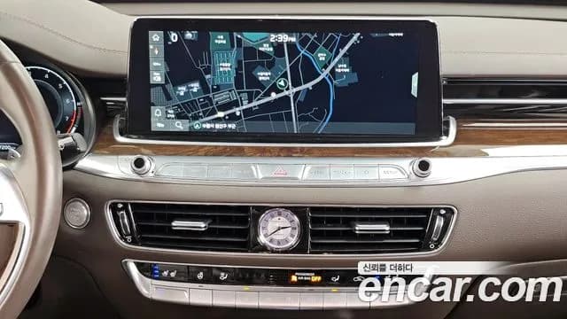 2019 Kia The K9 3.8 GDI AWD Sold VIN KNAS3418DKS012482 – undercarriage 2019 Kia The K9 3.8 GDI AWD Sold VIN KNAS3418DKS012482 – undercarriage