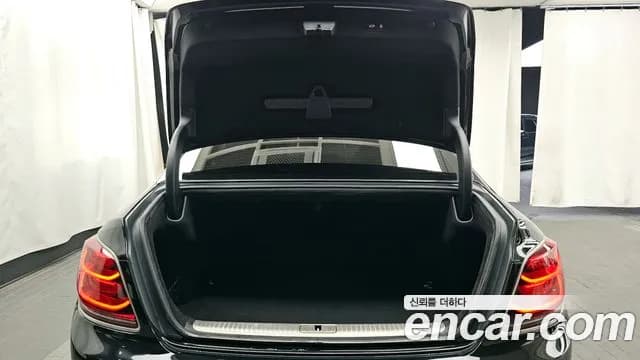 2019 Kia The K9 3.8 GDI AWD Sold VIN KNAS3418DKS012482 – photo 25 2019 Kia The K9 3.8 GDI AWD Sold VIN KNAS3418DKS012482 – photo 25