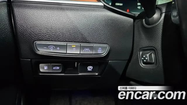 2019 Kia The K9 3.3 T-GDI AWD Sold VIN KNAS5416DKS001215 – rear exterior 2019 Kia The K9 3.3 T-GDI AWD Sold VIN KNAS5416DKS001215 – rear exterior