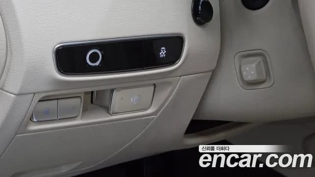 2022 Kia The New K9 2nd Gen 3.8 GDI AWD Sold VIN KNAS5418DNS043338 – engine bay 2022 Kia The New K9 2nd Gen 3.8 GDI AWD Sold VIN KNAS5418DNS043338 – engine bay