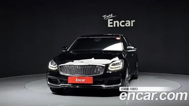 2019 Kia The K9 3.3 T-GDI Sold VIN KNAS6416BKS014129 – exterior detail 2019 Kia The K9 3.3 T-GDI Sold VIN KNAS6416BKS014129 – exterior detail