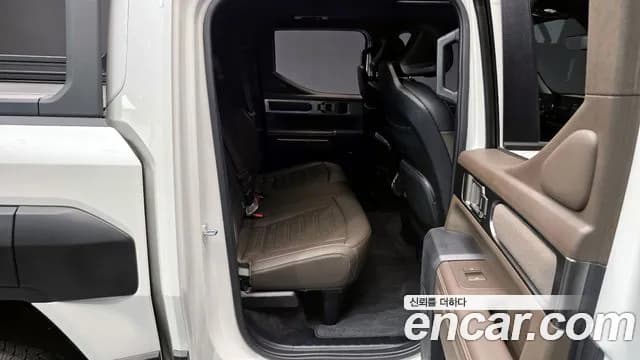 2026 Kia Tasman 2.5T Gasoline 4WD Sold VIN KNCSCY7BDTA003830 – exterior detail 2026 Kia Tasman 2.5T Gasoline 4WD Sold VIN KNCSCY7BDTA003830 – exterior detail