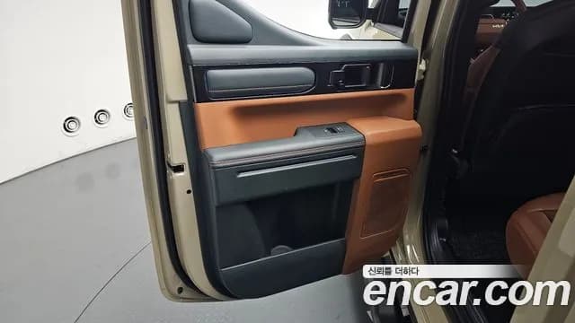 2026 Kia Tasman 2.5T Gasoline 4WD Sold VIN KNCSEY7BDTA005292 – photo 17 2026 Kia Tasman 2.5T Gasoline 4WD Sold VIN KNCSEY7BDTA005292 – photo 17