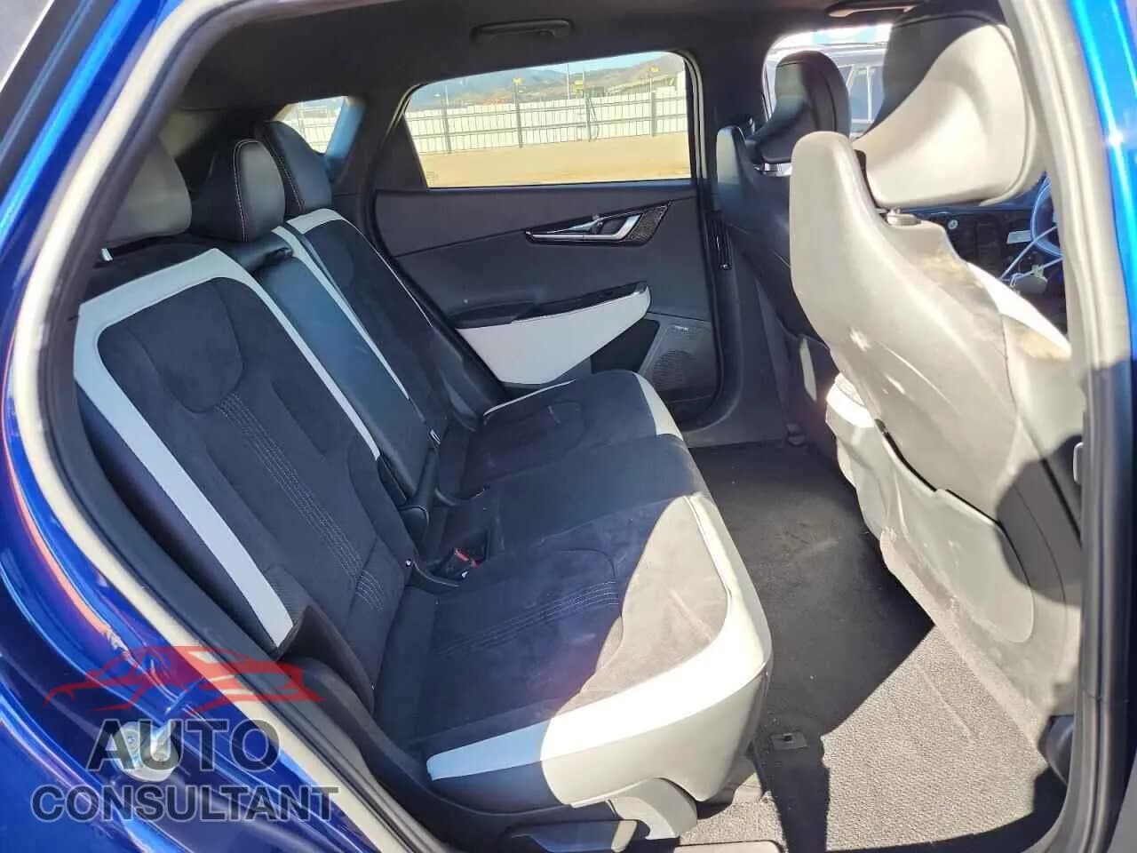 2022 KIA EV6 GT LIN Damaged VIN KNDC44LA1N5026565 – odometer reading 2022 KIA EV6 GT LIN Damaged VIN KNDC44LA1N5026565 – odometer reading