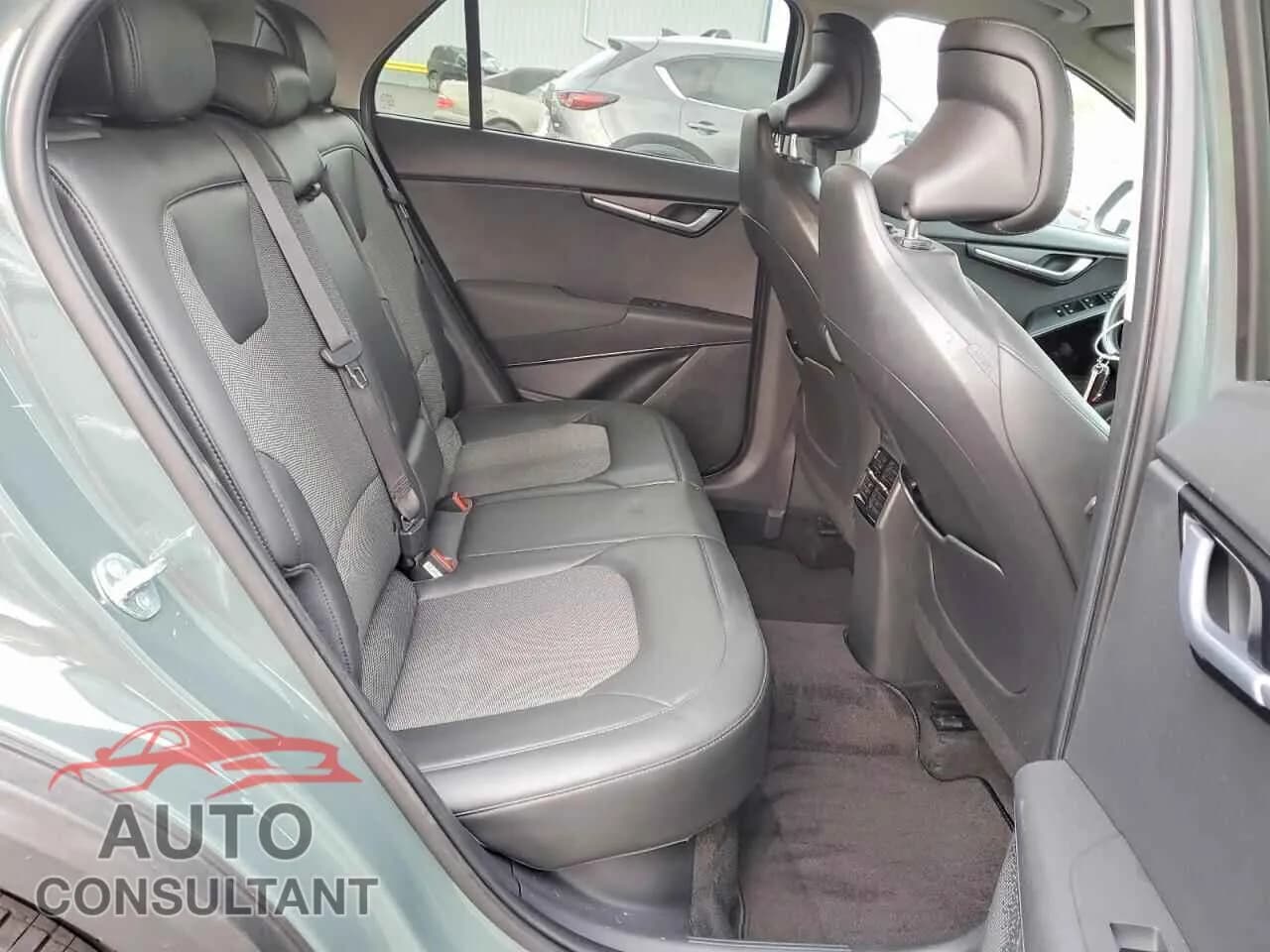 2023 KIA NIRO Damaged VIN KNDCR3LE7P5110648 – odometer reading 2023 KIA NIRO Damaged VIN KNDCR3LE7P5110648 – odometer reading