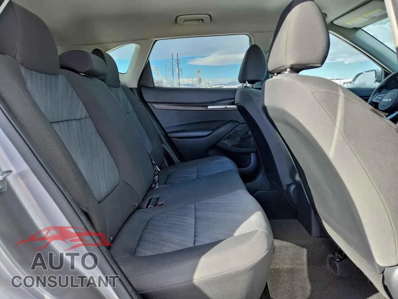 2022 KIA SELTOS Damaged VIN KNDEPCAA7N7319386 – photo 11 2022 KIA SELTOS Damaged VIN KNDEPCAA7N7319386 – photo 11