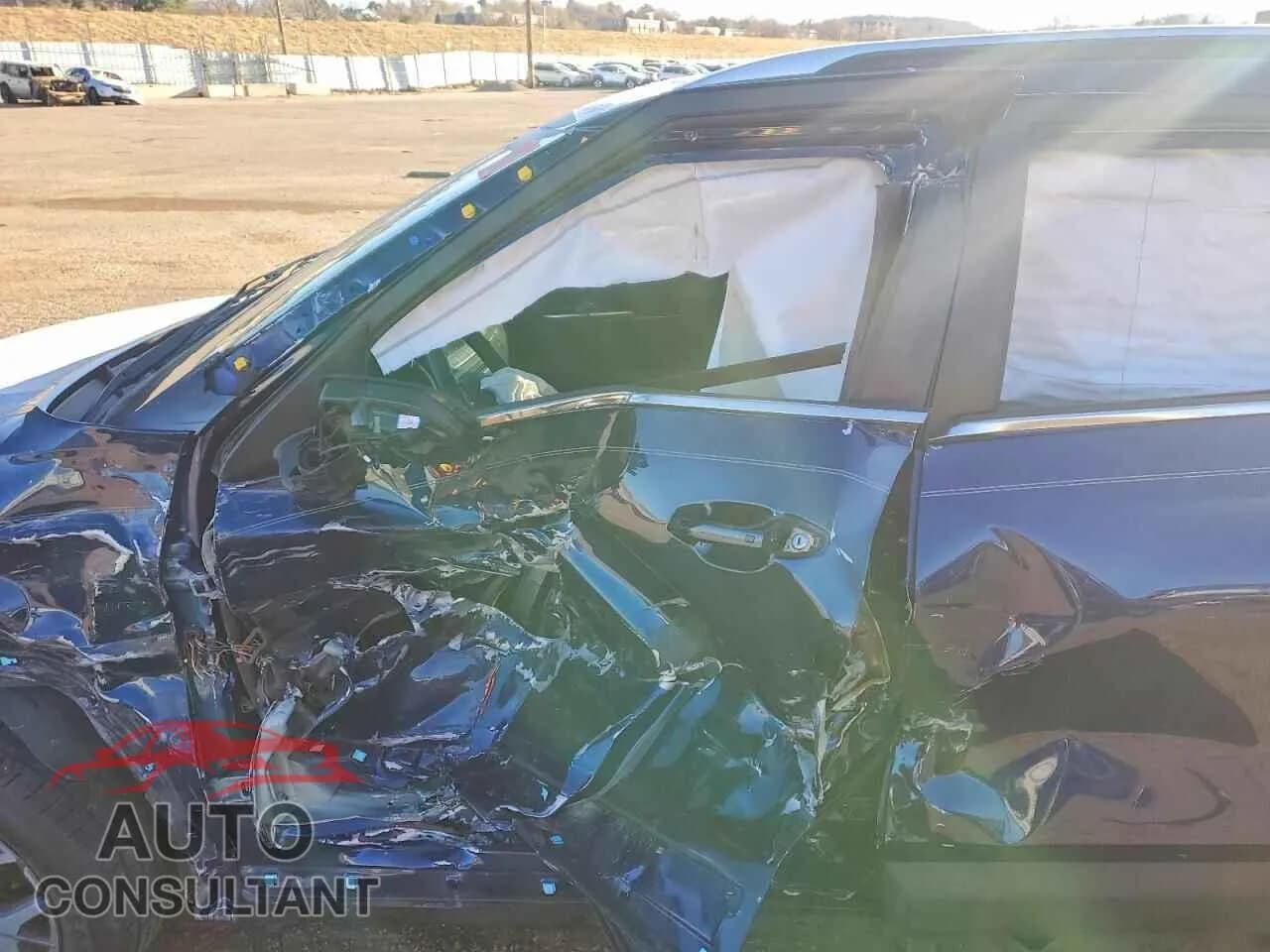 2022 KIA SELTOS Damaged VIN KNDERCAA4N7240770 – exterior detail 2022 KIA SELTOS Damaged VIN KNDERCAA4N7240770 – exterior detail