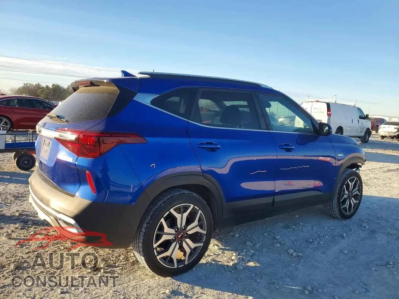 2021 KIA SELTOS Damaged VIN KNDEUCA27M7144556 – side profile 2021 KIA SELTOS Damaged VIN KNDEUCA27M7144556 – side profile