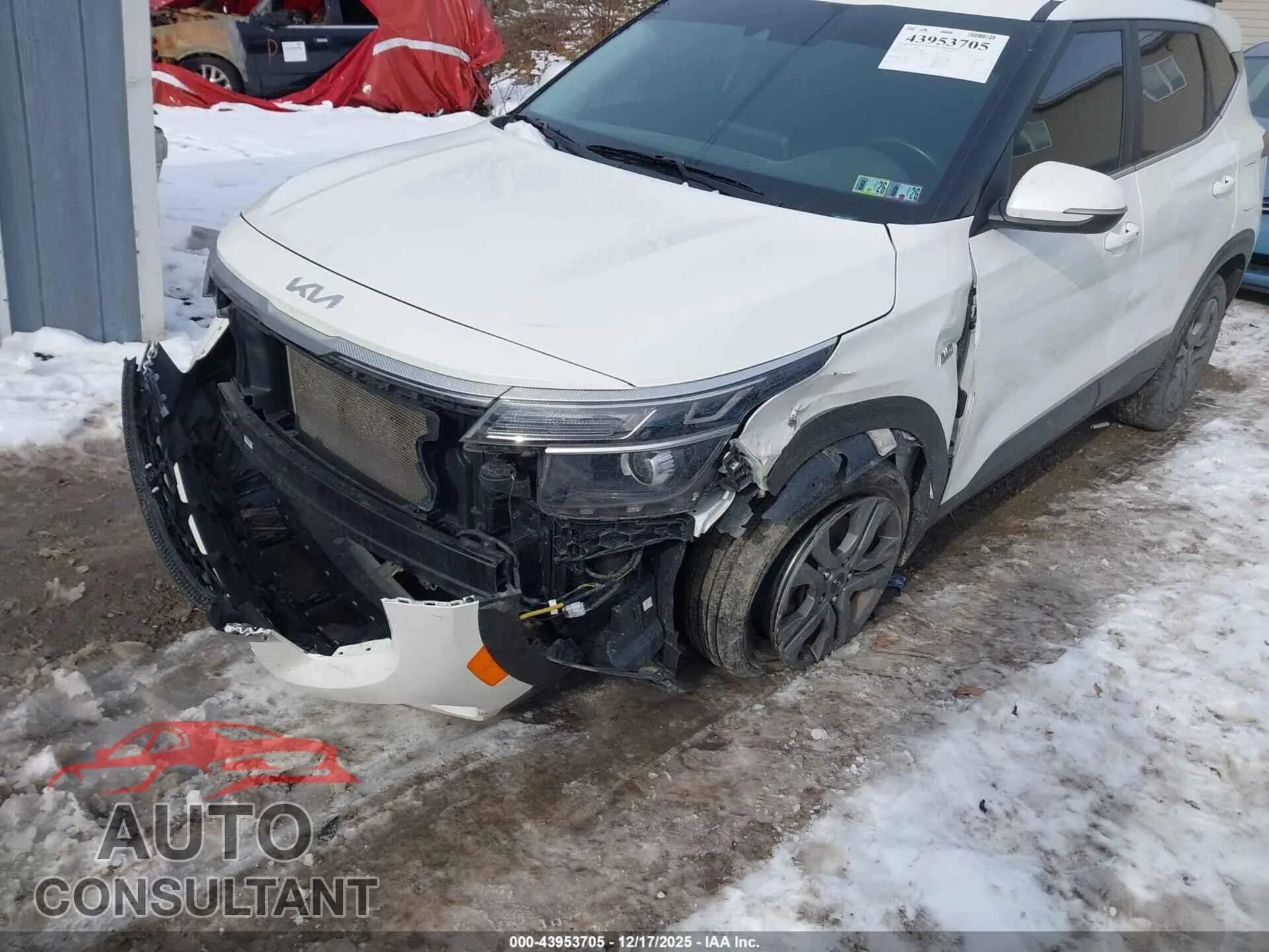 2023 KIA SELTOS Damaged VIN KNDEUCAA3P7397093 – engine bay 2023 KIA SELTOS Damaged VIN KNDEUCAA3P7397093 – engine bay