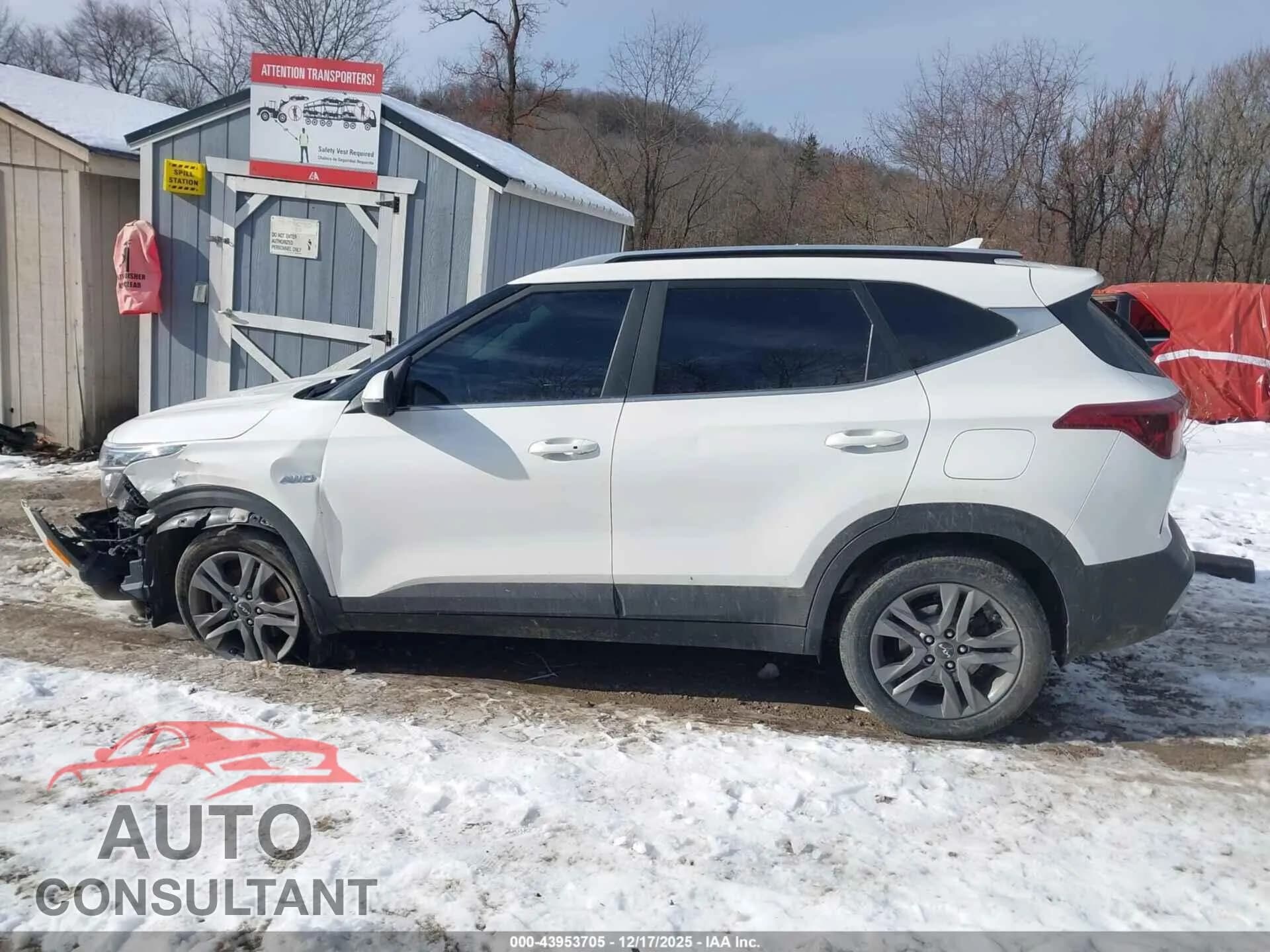 2023 KIA SELTOS Damaged VIN KNDEUCAA3P7397093 – photo 14 2023 KIA SELTOS Damaged VIN KNDEUCAA3P7397093 – photo 14