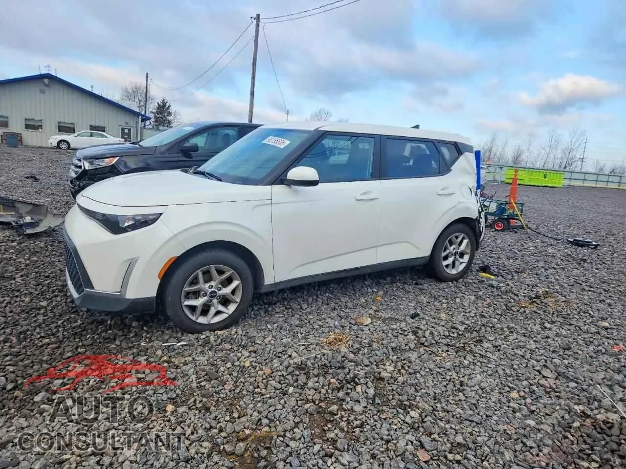 2023 KIA SOUL Damaged VIN KNDJ23AU1P7884355 – front exterior 2023 KIA SOUL Damaged VIN KNDJ23AU1P7884355 – front exterior