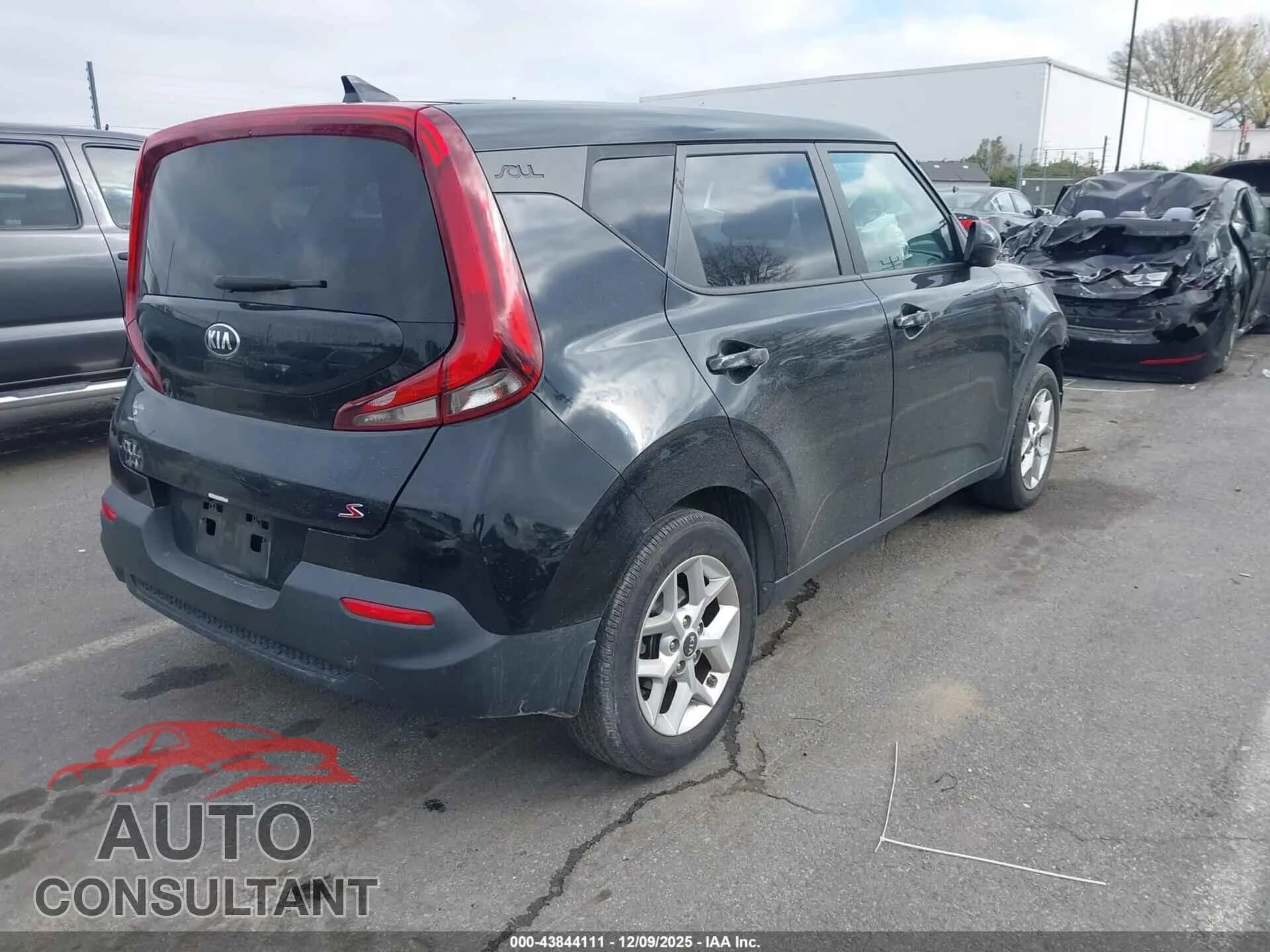 2021 KIA SOUL Damaged VIN KNDJ23AU6M7766488 – dashboard 2021 KIA SOUL Damaged VIN KNDJ23AU6M7766488 – dashboard