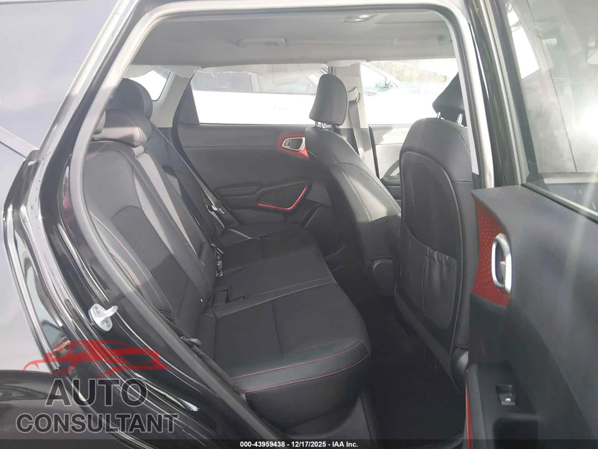 2020 KIA SOUL Damaged VIN KNDJ53AF4L7709438 – undercarriage 2020 KIA SOUL Damaged VIN KNDJ53AF4L7709438 – undercarriage