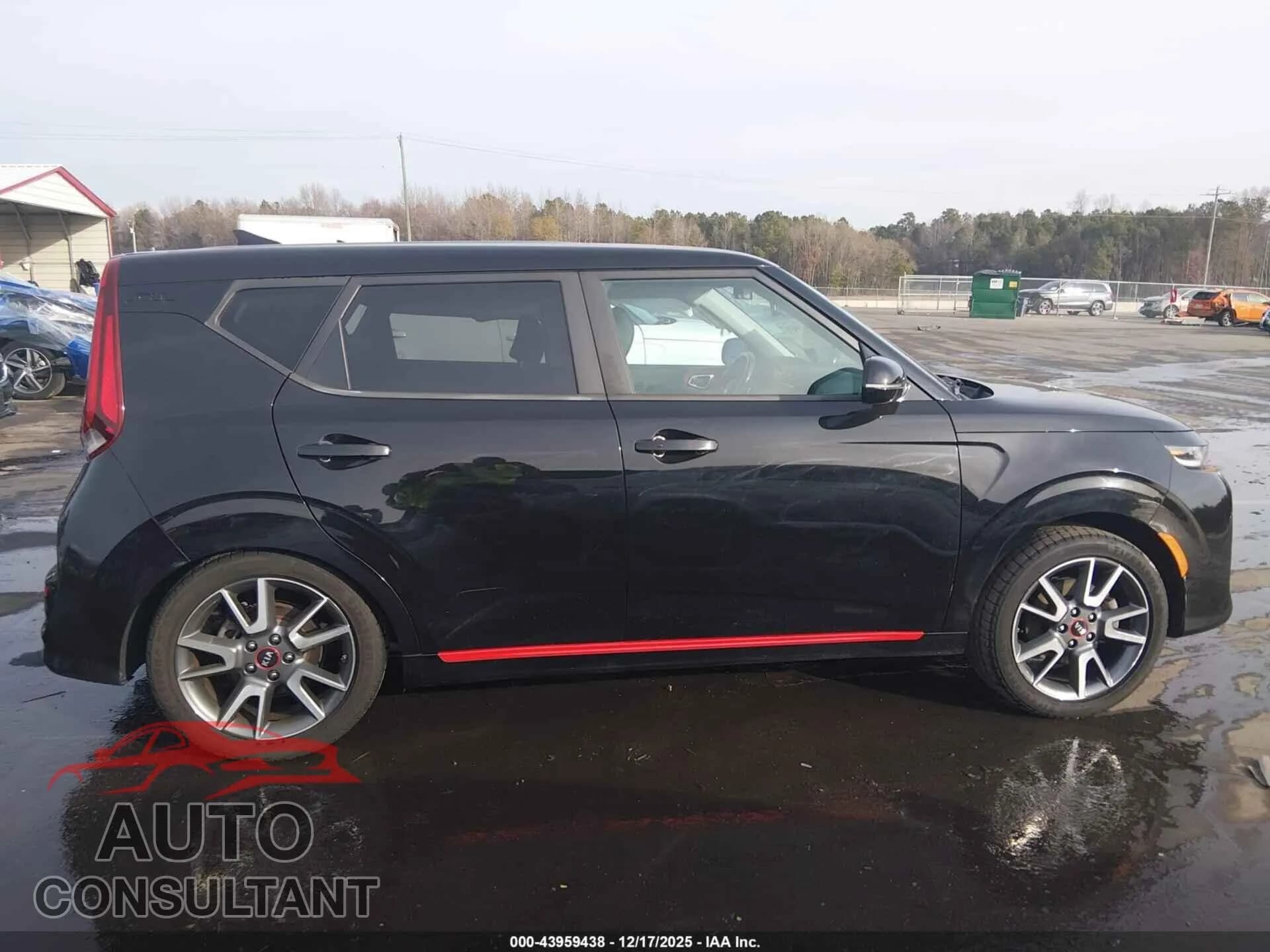 2020 KIA SOUL Damaged VIN KNDJ53AF4L7709438 – photo 13 2020 KIA SOUL Damaged VIN KNDJ53AF4L7709438 – photo 13