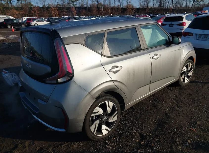 2025 KIA Soul Used VIN KNDJ53AUXS7950966 – odometer reading 2025 KIA Soul Used VIN KNDJ53AUXS7950966 – odometer reading