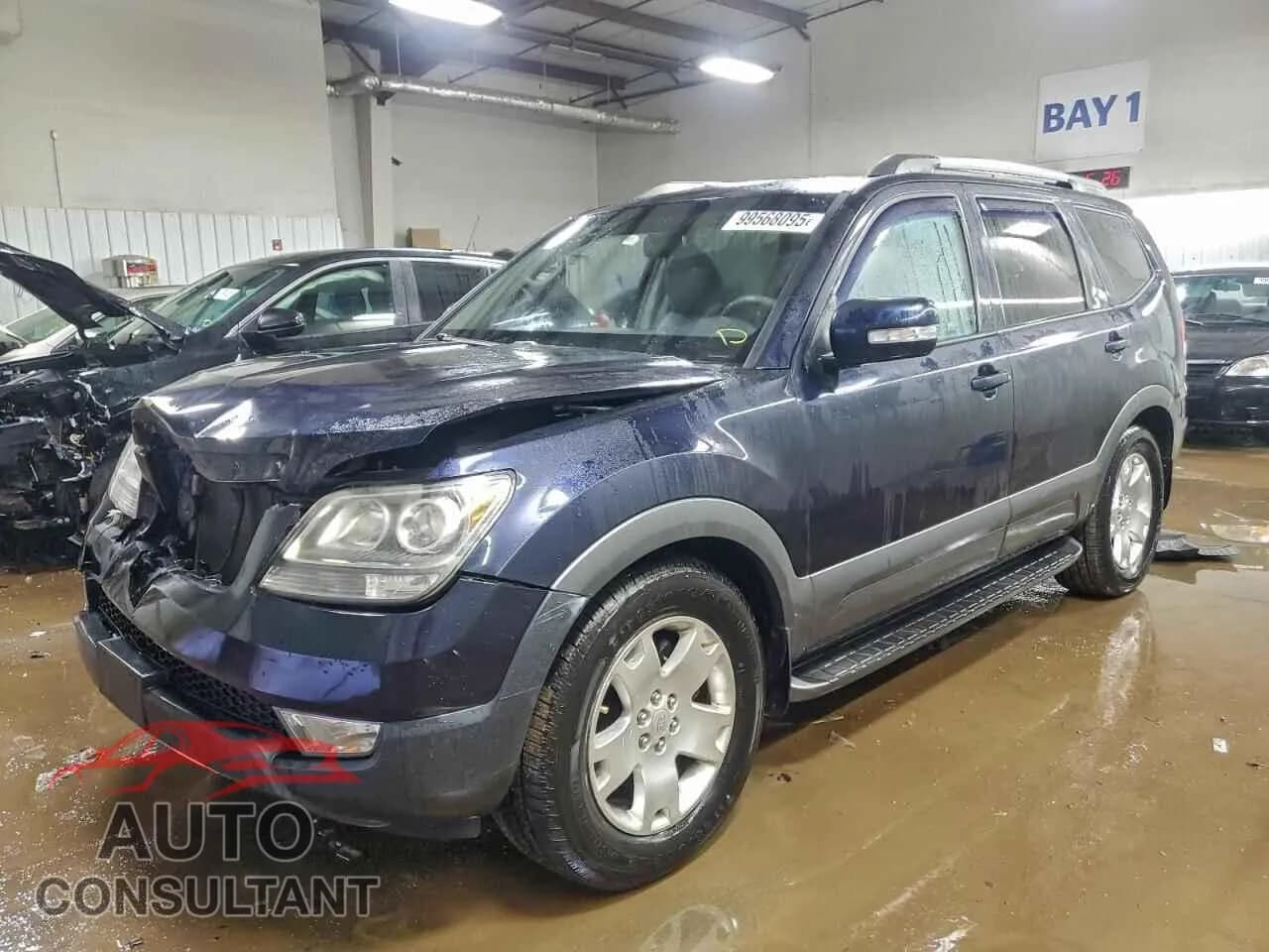 2009 KIA BORREGO Damaged VIN KNDJH741195017253 – front exterior 2009 KIA BORREGO Damaged VIN KNDJH741195017253 – front exterior