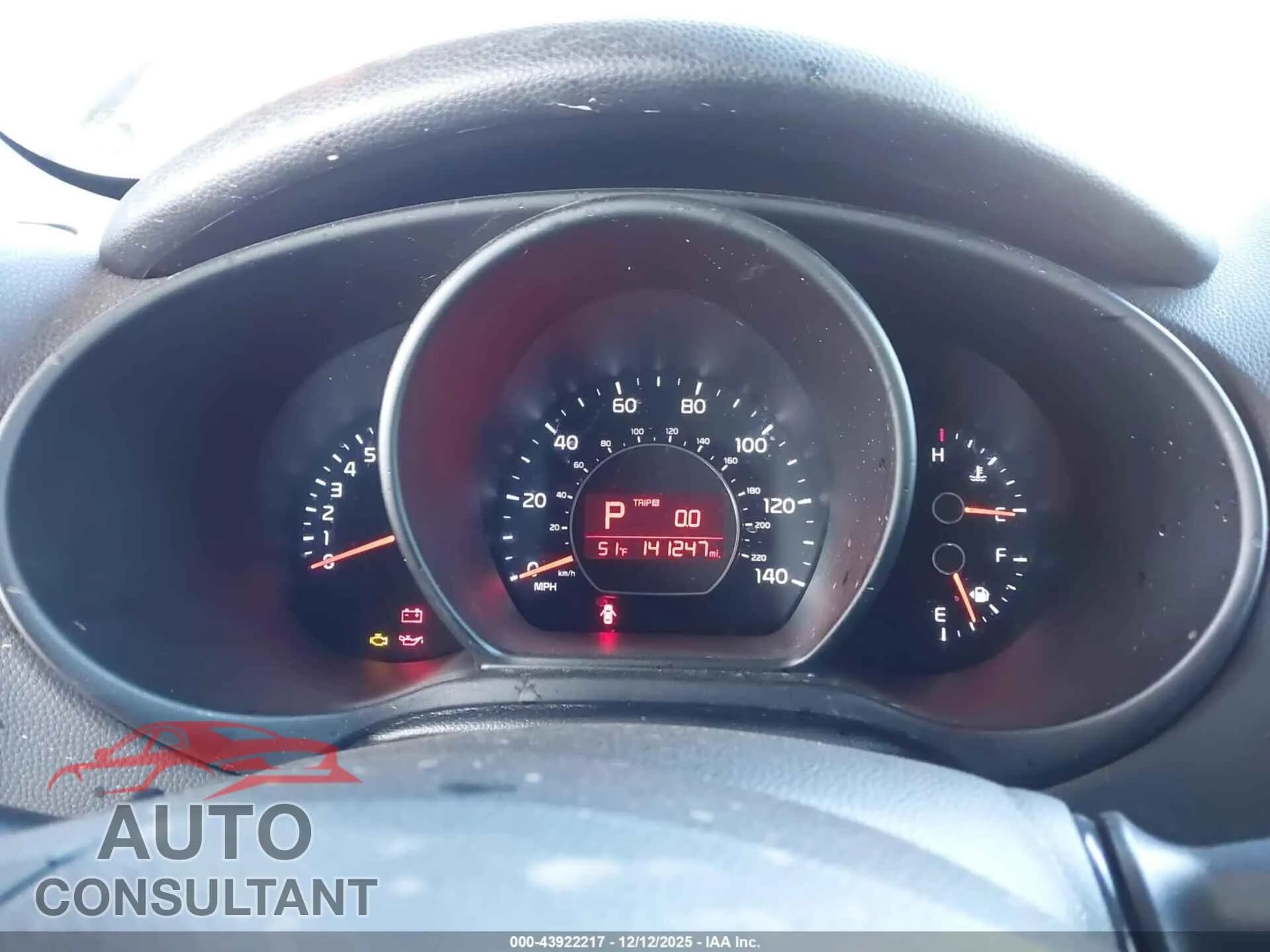 2016 KIA SOUL Damaged VIN KNDJN2A26G7253052 – exterior detail 2016 KIA SOUL Damaged VIN KNDJN2A26G7253052 – exterior detail