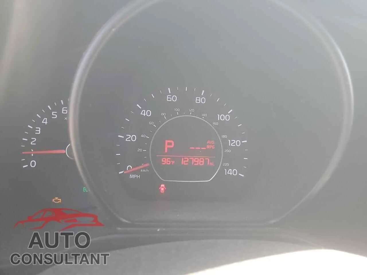 2018 KIA SOUL Damaged VIN KNDJN2A2XJ7573787 – trunk area 2018 KIA SOUL Damaged VIN KNDJN2A2XJ7573787 – trunk area