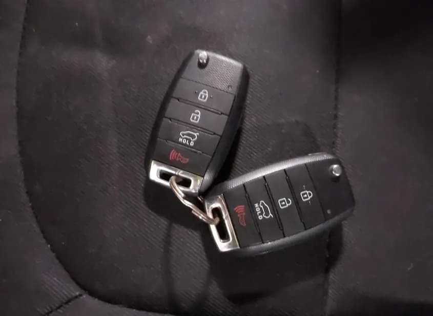 2015 KIA Soul Used VIN KNDJP3A55F7784140 – undercarriage 2015 KIA Soul Used VIN KNDJP3A55F7784140 – undercarriage