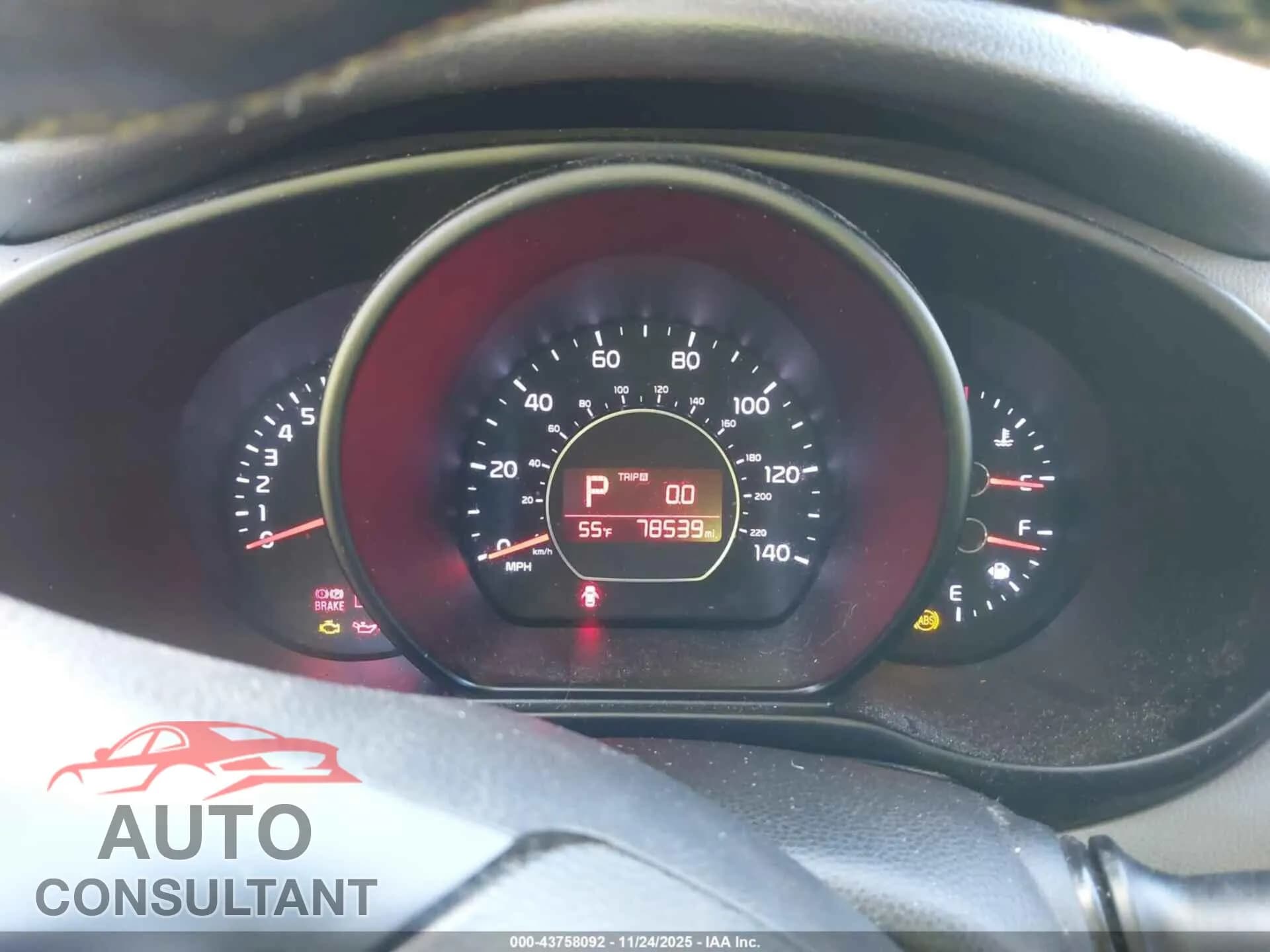 2016 KIA SOUL Damaged VIN KNDJP3A57G7265074 – exterior detail 2016 KIA SOUL Damaged VIN KNDJP3A57G7265074 – exterior detail