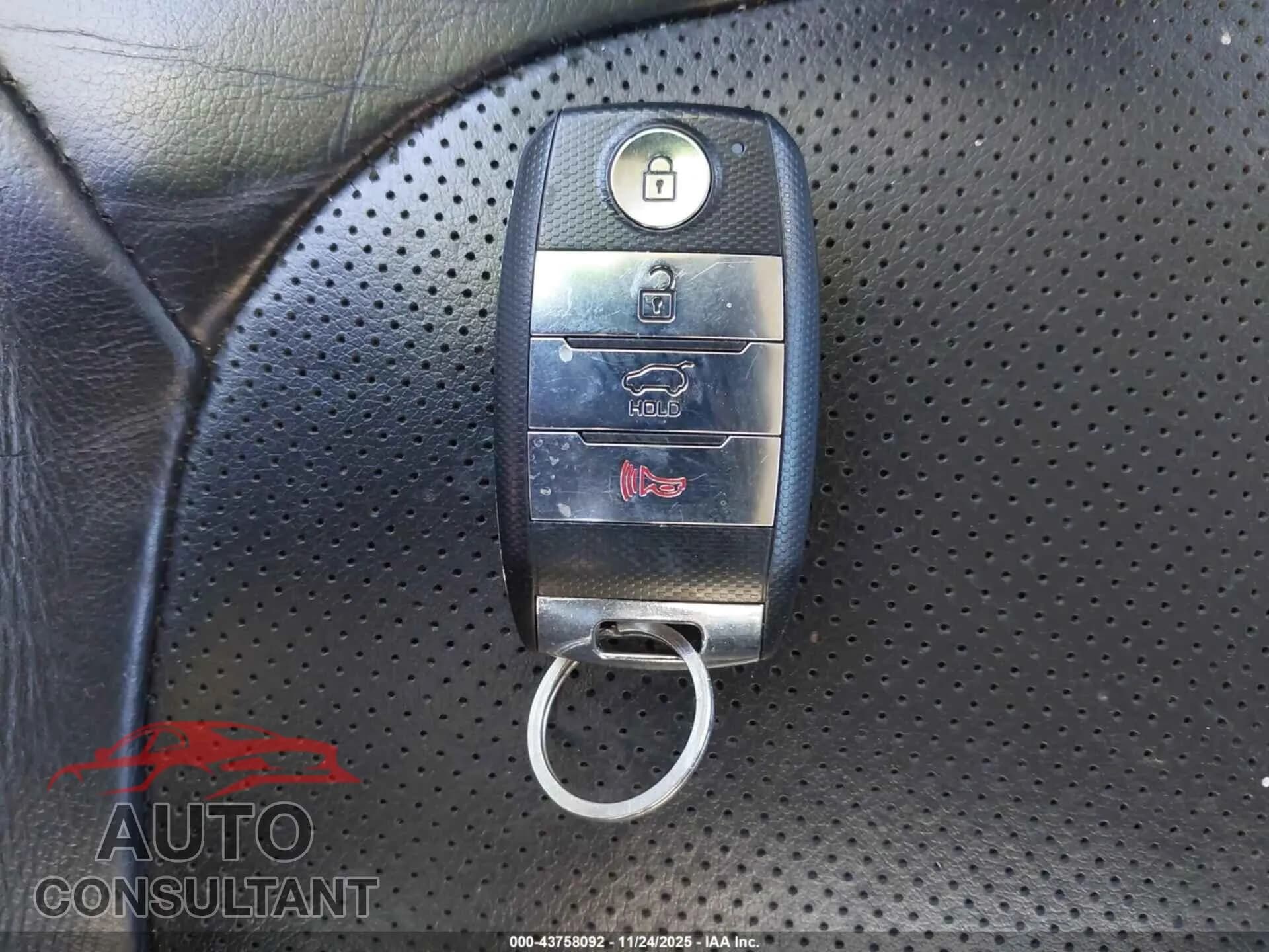 2016 KIA SOUL Damaged VIN KNDJP3A57G7265074 – photo 11 2016 KIA SOUL Damaged VIN KNDJP3A57G7265074 – photo 11