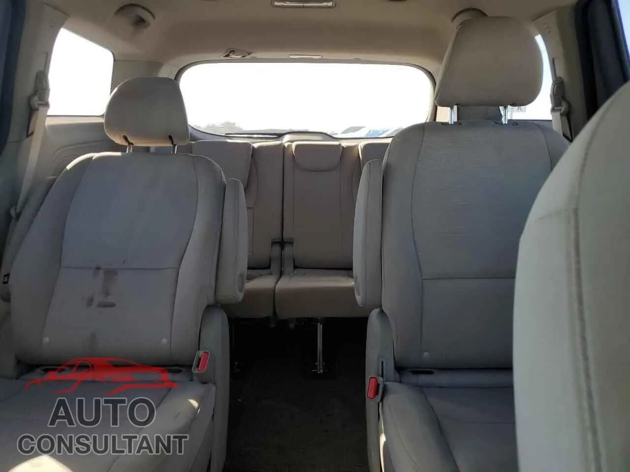 2015 KIA All Models Damaged VIN KNDMB5C17F6060411 – odometer reading 2015 KIA All Models Damaged VIN KNDMB5C17F6060411 – odometer reading