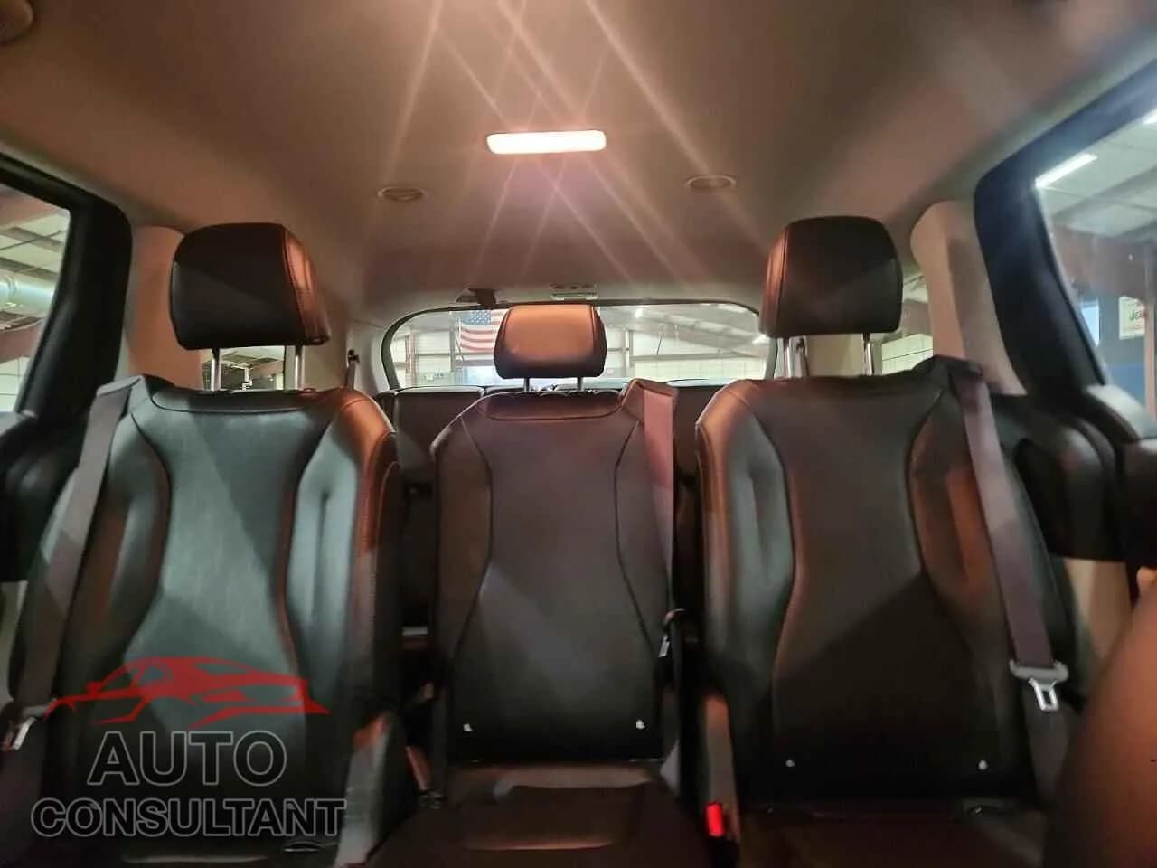 2022 KIA CARNIVAL L Damaged VIN KNDNB4H37N6169779 – odometer reading 2022 KIA CARNIVAL L Damaged VIN KNDNB4H37N6169779 – odometer reading