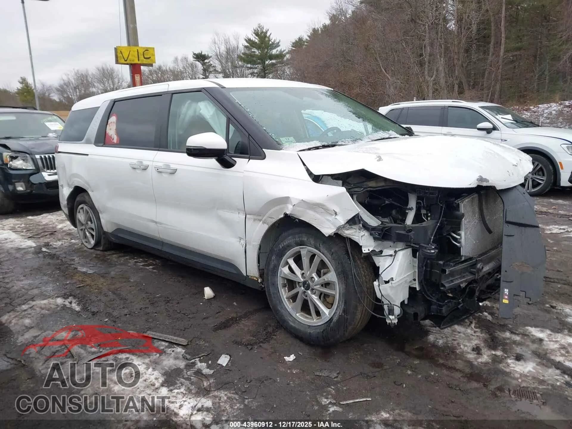 2024 KIA CARNIVAL MPV Damaged VIN KNDNB4H37R6395598 – front exterior 2024 KIA CARNIVAL MPV Damaged VIN KNDNB4H37R6395598 – front exterior