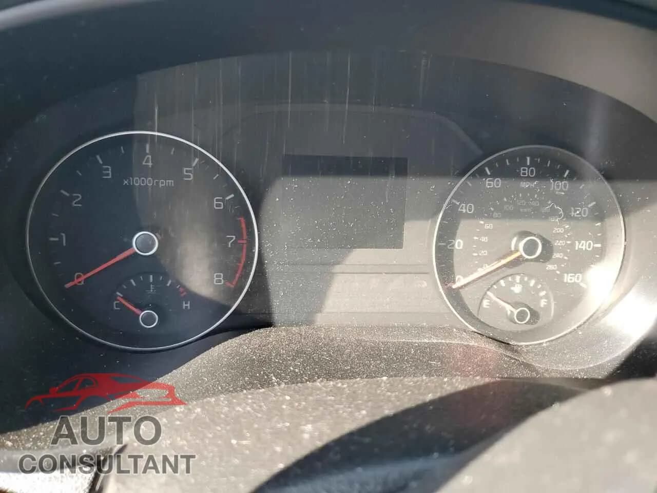 2017 KIA SPORTAGE Damaged VIN KNDPM3AC0H7220173 – trunk area 2017 KIA SPORTAGE Damaged VIN KNDPM3AC0H7220173 – trunk area