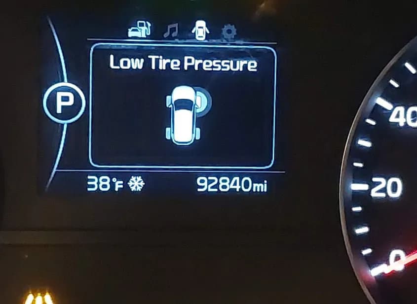 2018 KIA Sportage Used VIN KNDPNCAC5J7409033 – dashboard 2018 KIA Sportage Used VIN KNDPNCAC5J7409033 – dashboard