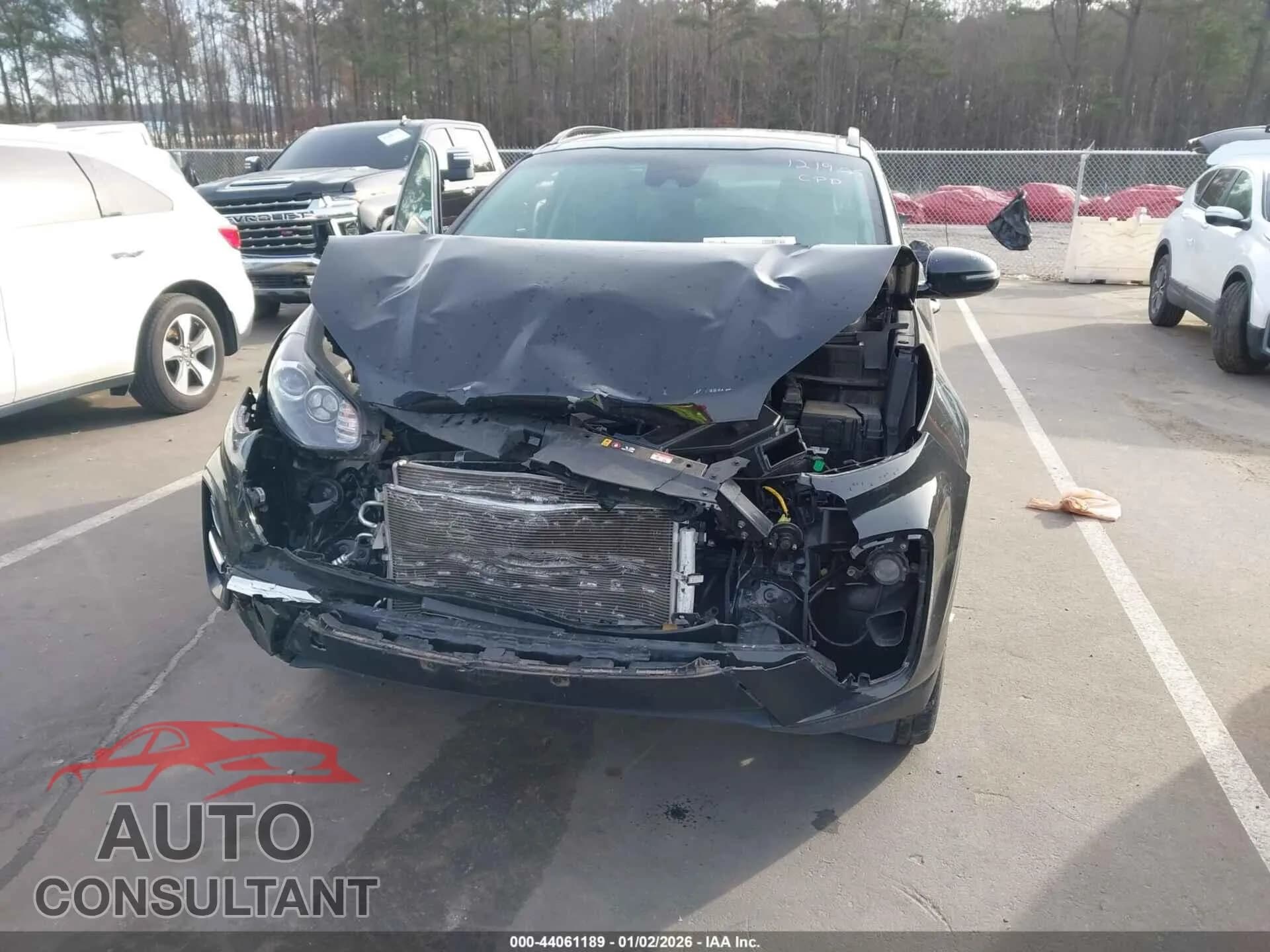 2022 KIA SPORTAGE Damaged VIN KNDPNCACXN7986050 – engine bay 2022 KIA SPORTAGE Damaged VIN KNDPNCACXN7986050 – engine bay