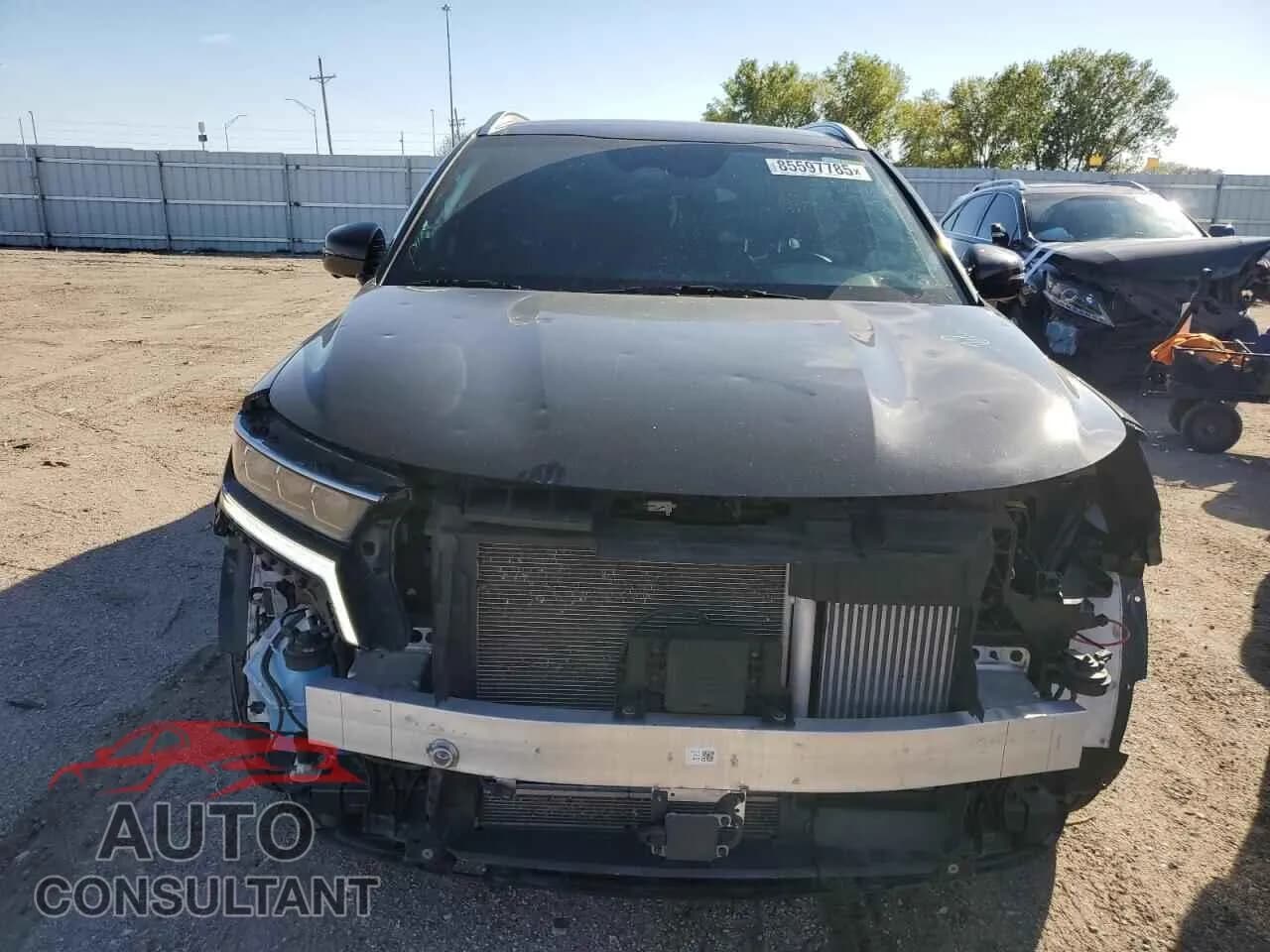 2023 KIA SORENTO Damaged VIN KNDRMDLH0P5137523 – interior seats 2023 KIA SORENTO Damaged VIN KNDRMDLH0P5137523 – interior seats