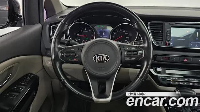 2017 Kia All New Carnival 11-seater Prestige Sold VIN KNHMF37ABHS336774 – photo 15 2017 Kia All New Carnival 11-seater Prestige Sold VIN KNHMF37ABHS336774 – photo 15